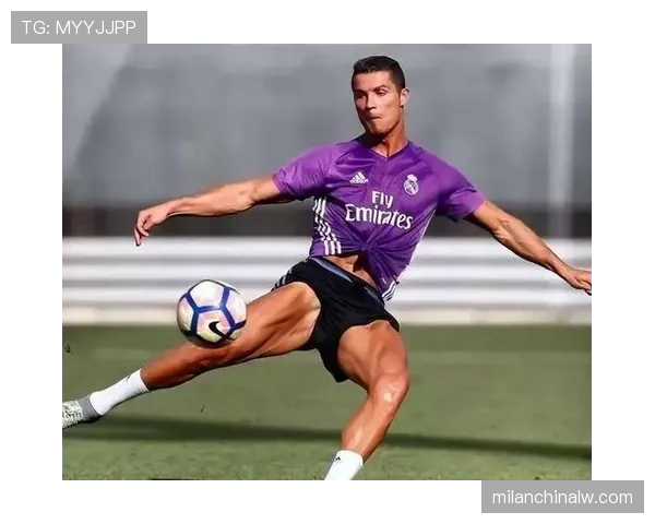 C罗欧冠三连冠阶段解析：关键比赛输出如何主导冠军走势