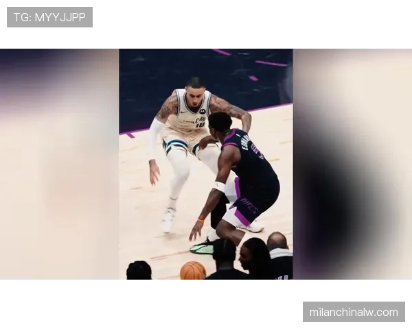 爱德华兹通过突破拉开与库兹马得分结构差异明显