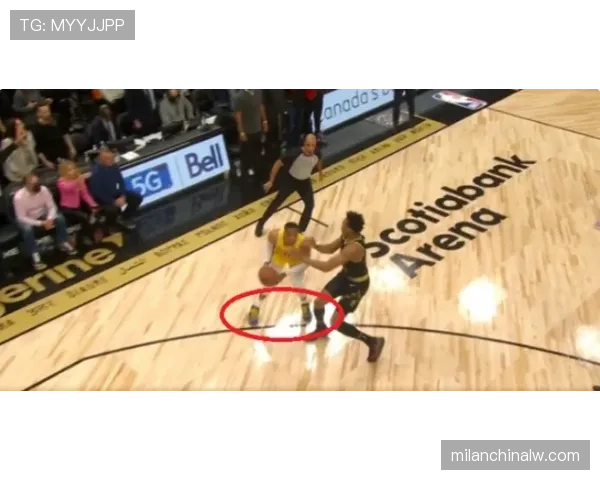 三分线规则详解：投篮时脚踩线是否算三分？